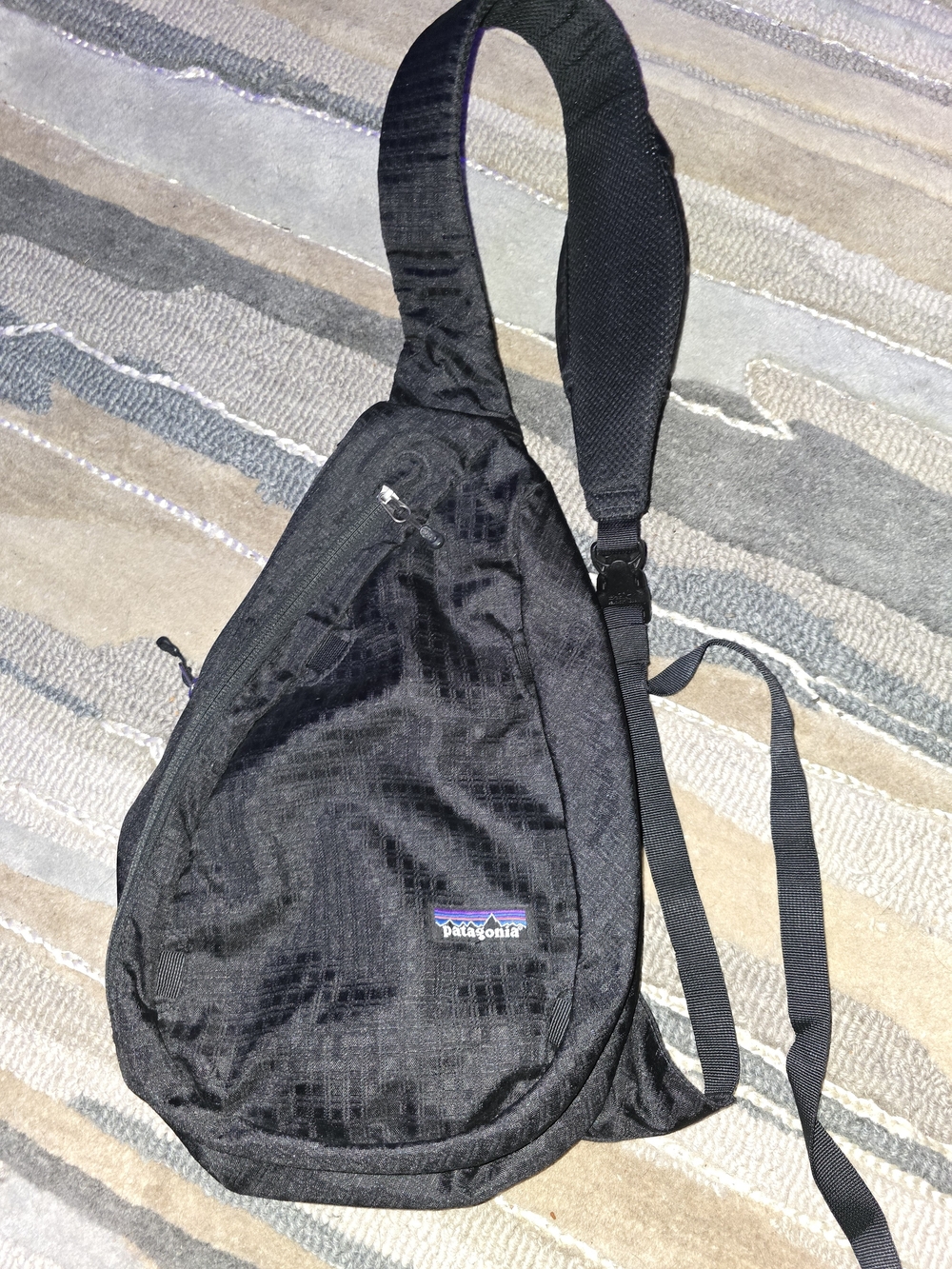 Patagonia Black Sling Pack with Padded Strap